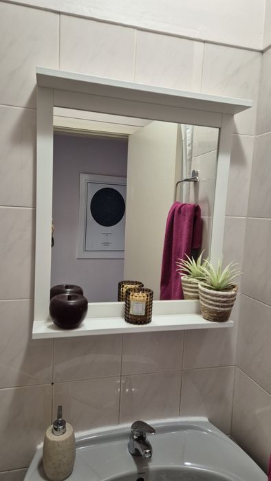 Espelho de casa de banho com prateleiira IKEA