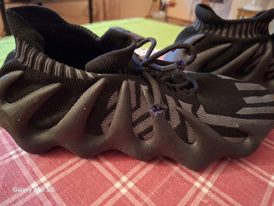 Кросівки літні  чоловічі 42,5 розмір нові Італія літні