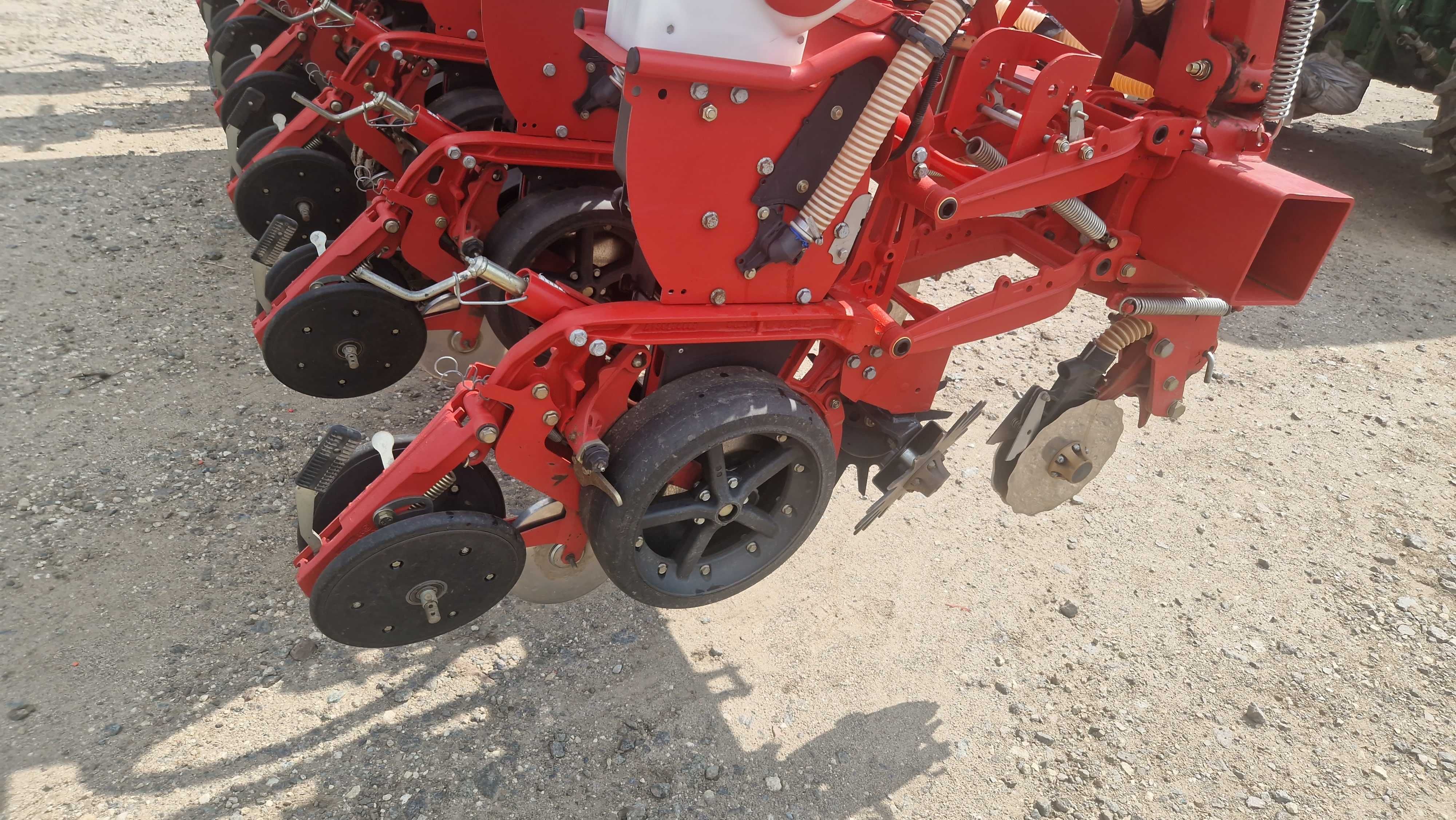 Kverneland OPTIMA TF PROFI 8
