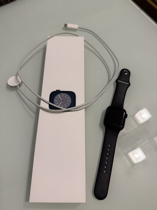 Смарт-годинник Apple Watch Series 8 GPS 41 мм