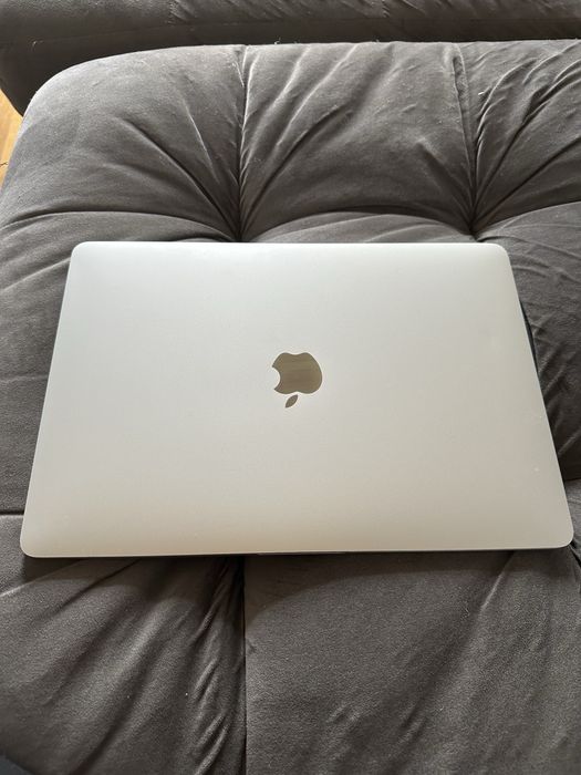 MacBook Pro 2020, 13’