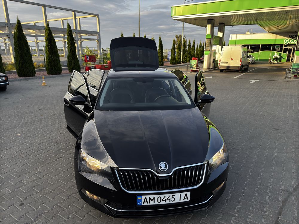 Skoda SuperB Рестайлинг 2.0 TDI