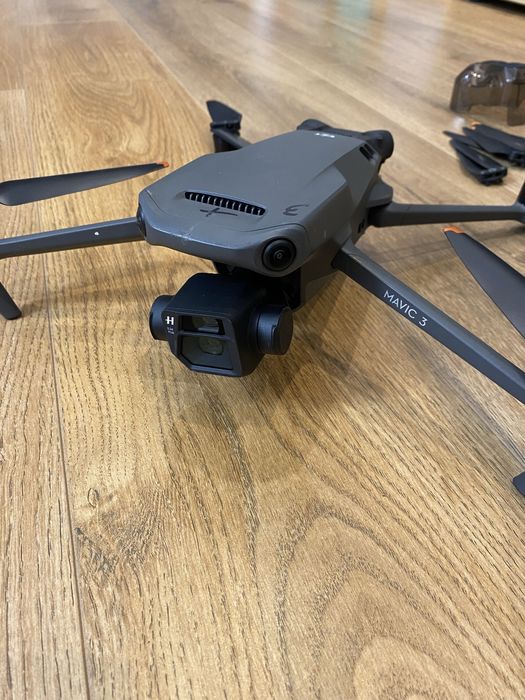 Dji mavic 3 дрон