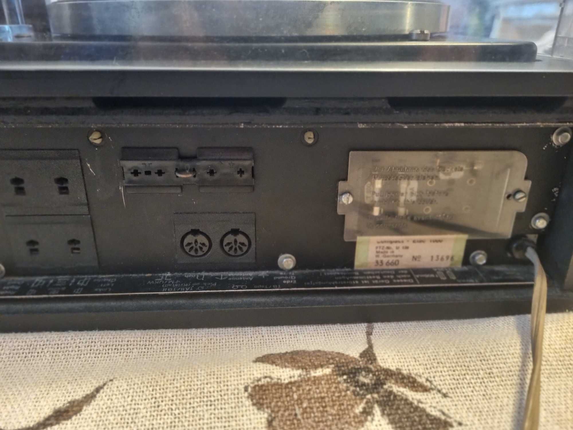 Stary gramofon ELAC