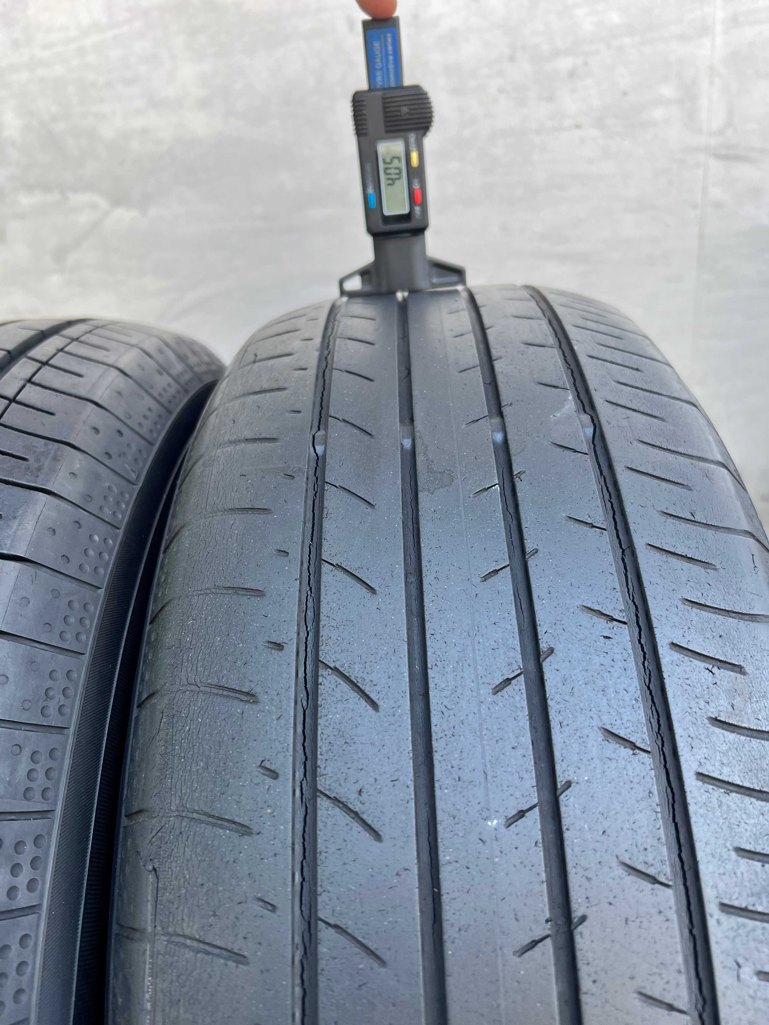 205/65 R16 Yokohama Blue Earth 3 шт Летние шины
