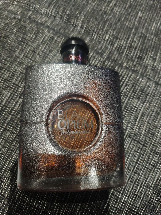 Perfume Black Opium