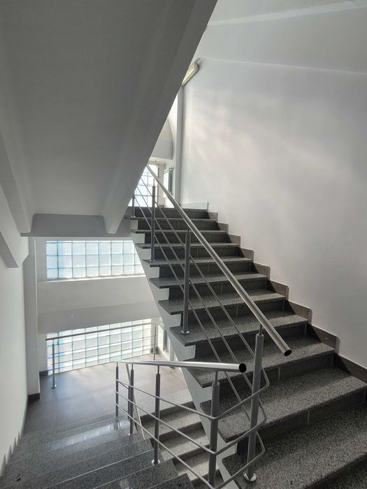 Офіс 16 кв.м. біля м.Чернігівська