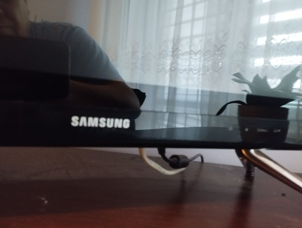Komputer Samsung DP500 (dp500a2d-s01pl)
