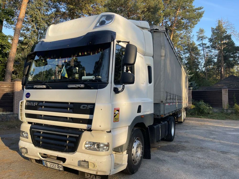 Тягач Фура та причеп тент DAF FT CF 85 автопоїзд тент 2009 Євро 5