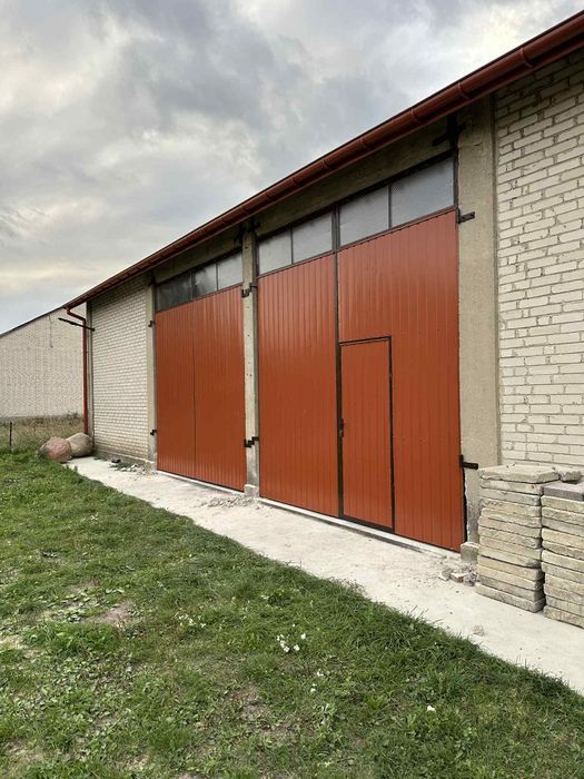 Drzwi garażowe, wrota