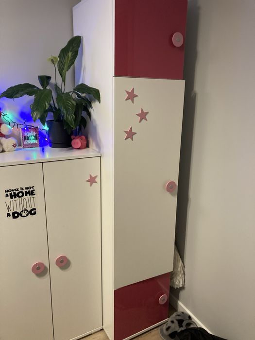Komplet mebli rozpwych dziewczecych