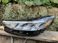 Reflektor lampa lewa escape 2023