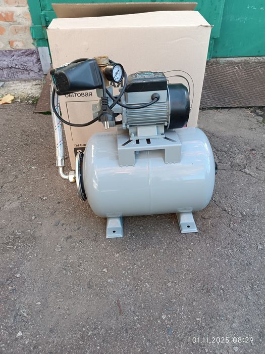 Продам насосну станицю.