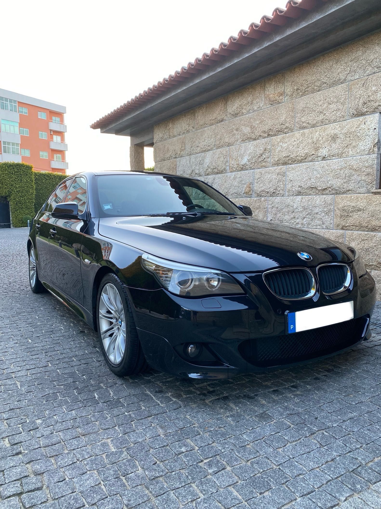 BMW 520D Pack M interior e exterior