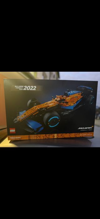 Конструктор LEGO Technic Гоночний автомобіль McLaren Formula 1 (42141)