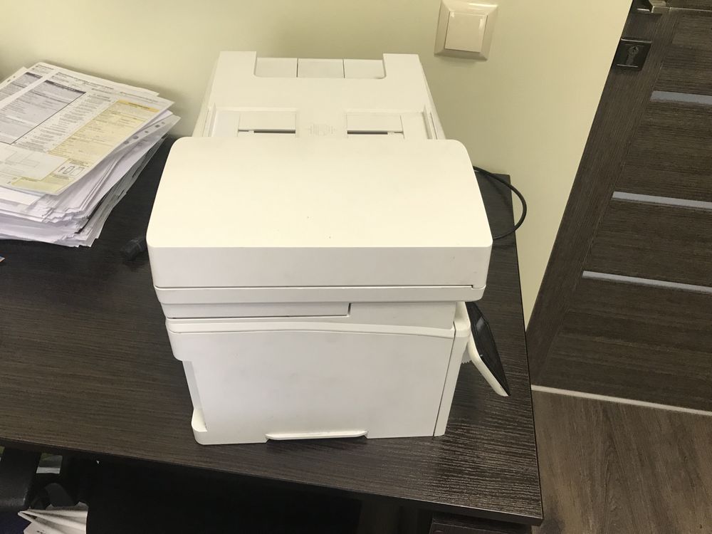 Б/У Лазерний, по Wi-Fi МФУ НР LaserJet Pro MFP M130fw