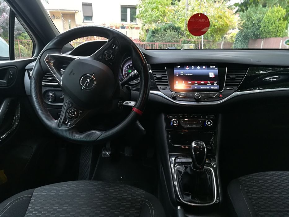 Opel Astra 1.6 biturbo, sport-dynamic, b. Ładna.