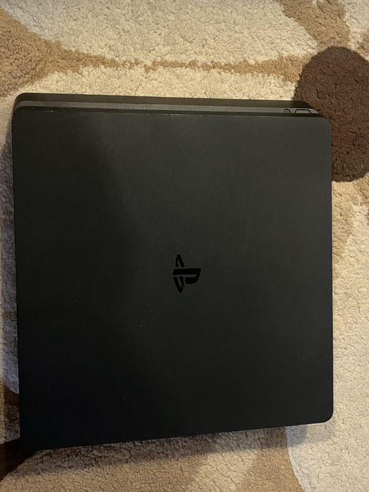 ps4 1tb + джойстик + аккаунт 10 місяців ps deluxe + ea play