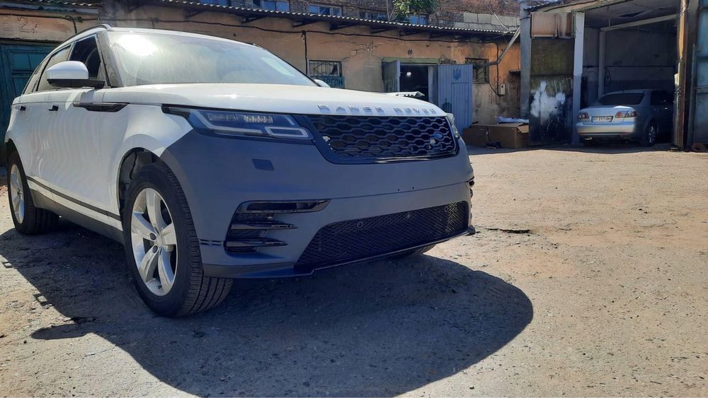 Бампер обвес Range Rover Velar L560 рестайлинг бампер