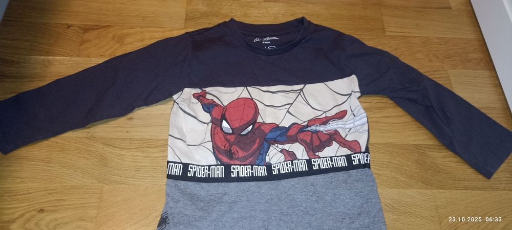 T-shirt z długim rękawem rozmiar 104 Spiderman cool club