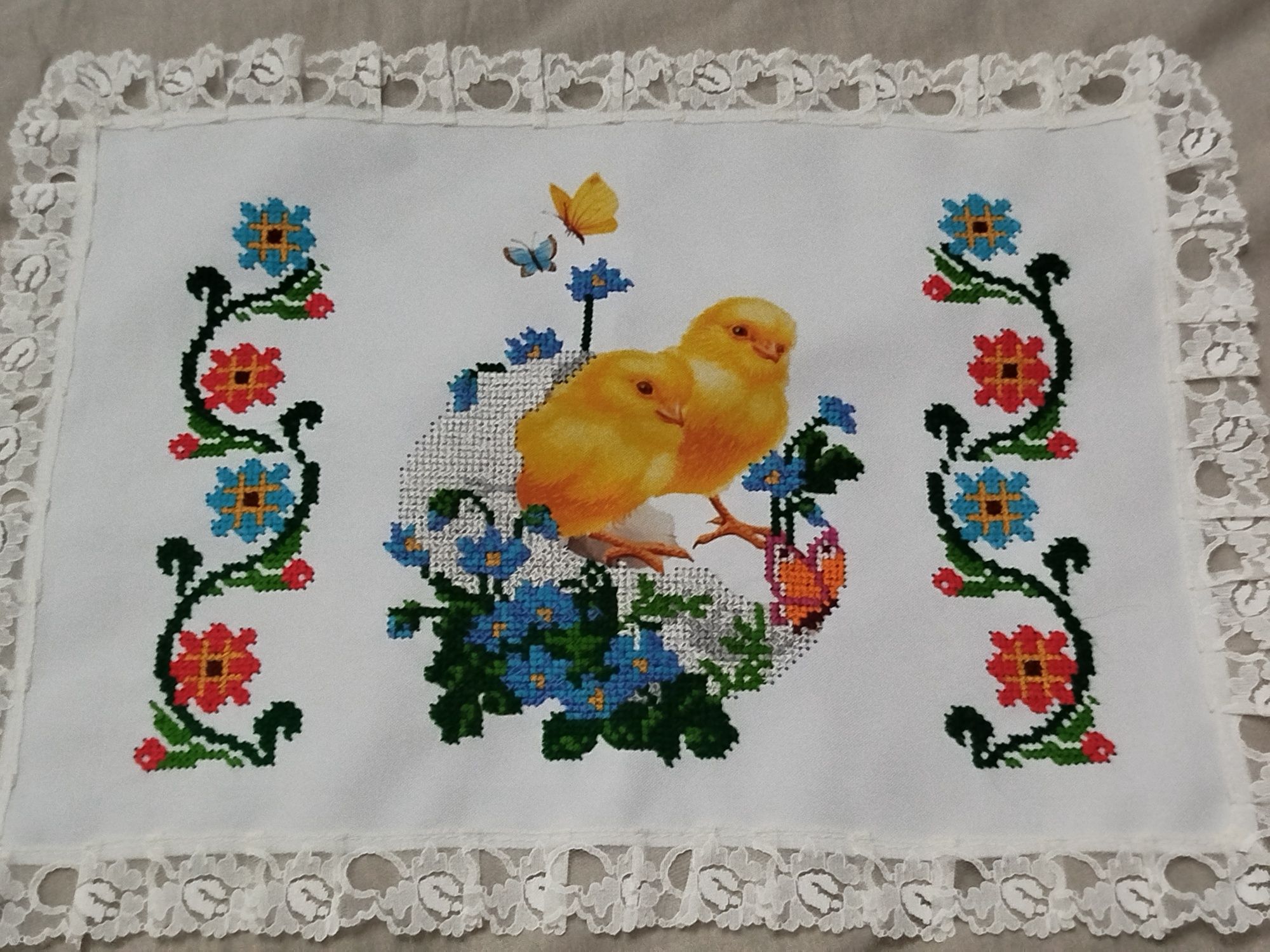 Серветка на дитячий кошик