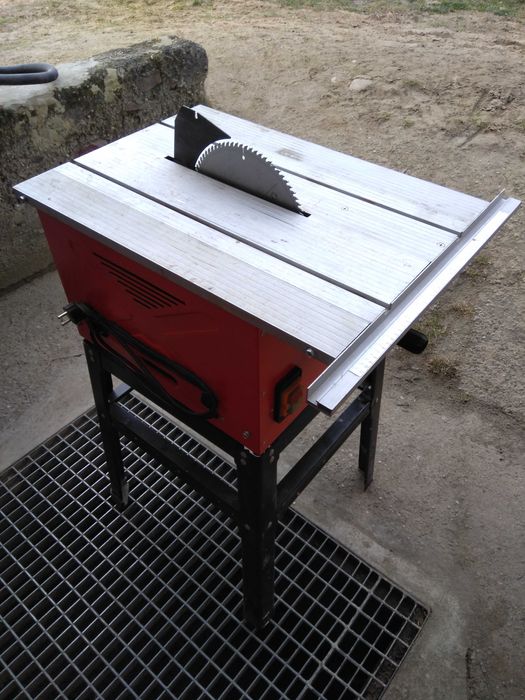 Pilarka tarczowa stołowa krajzerga