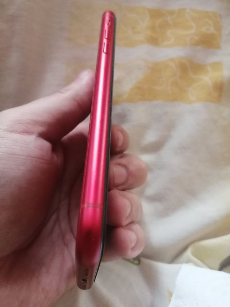 Iphone Xr Red ( Обмен )