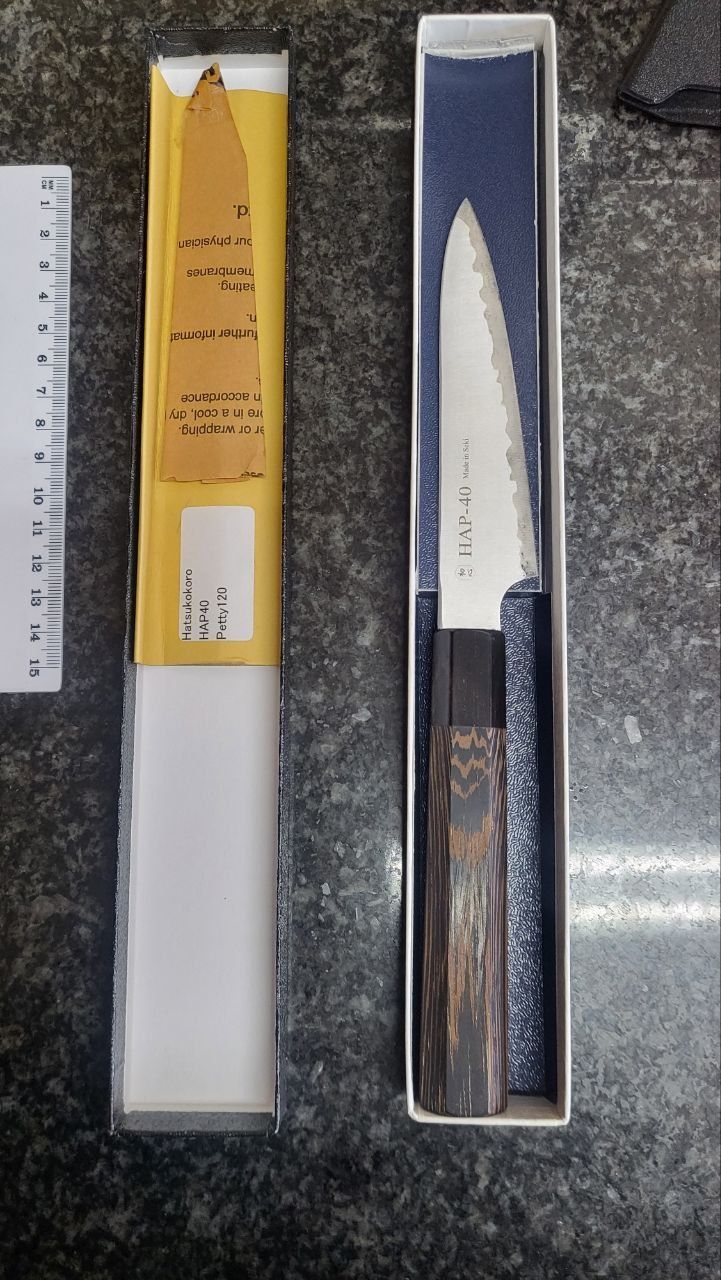 Faca japonesa Hatsukokoro Hayabusa Hap40 Petty 12 cm