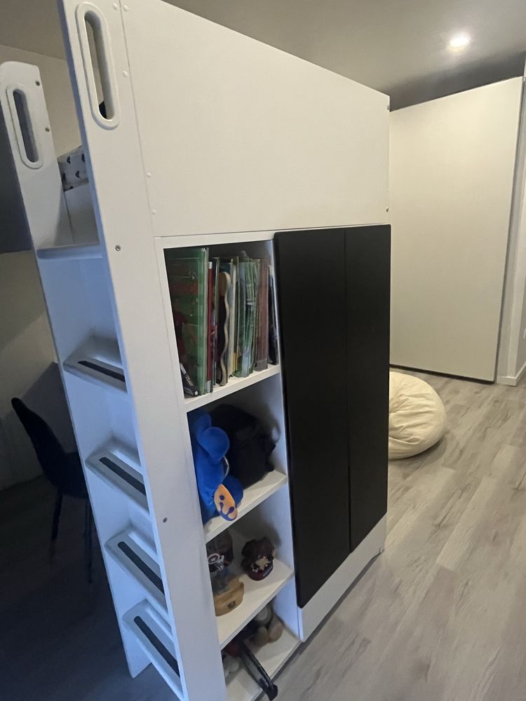 Cama alta com secretaria IKA