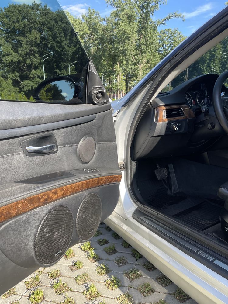 Продам БМВ е92 335і