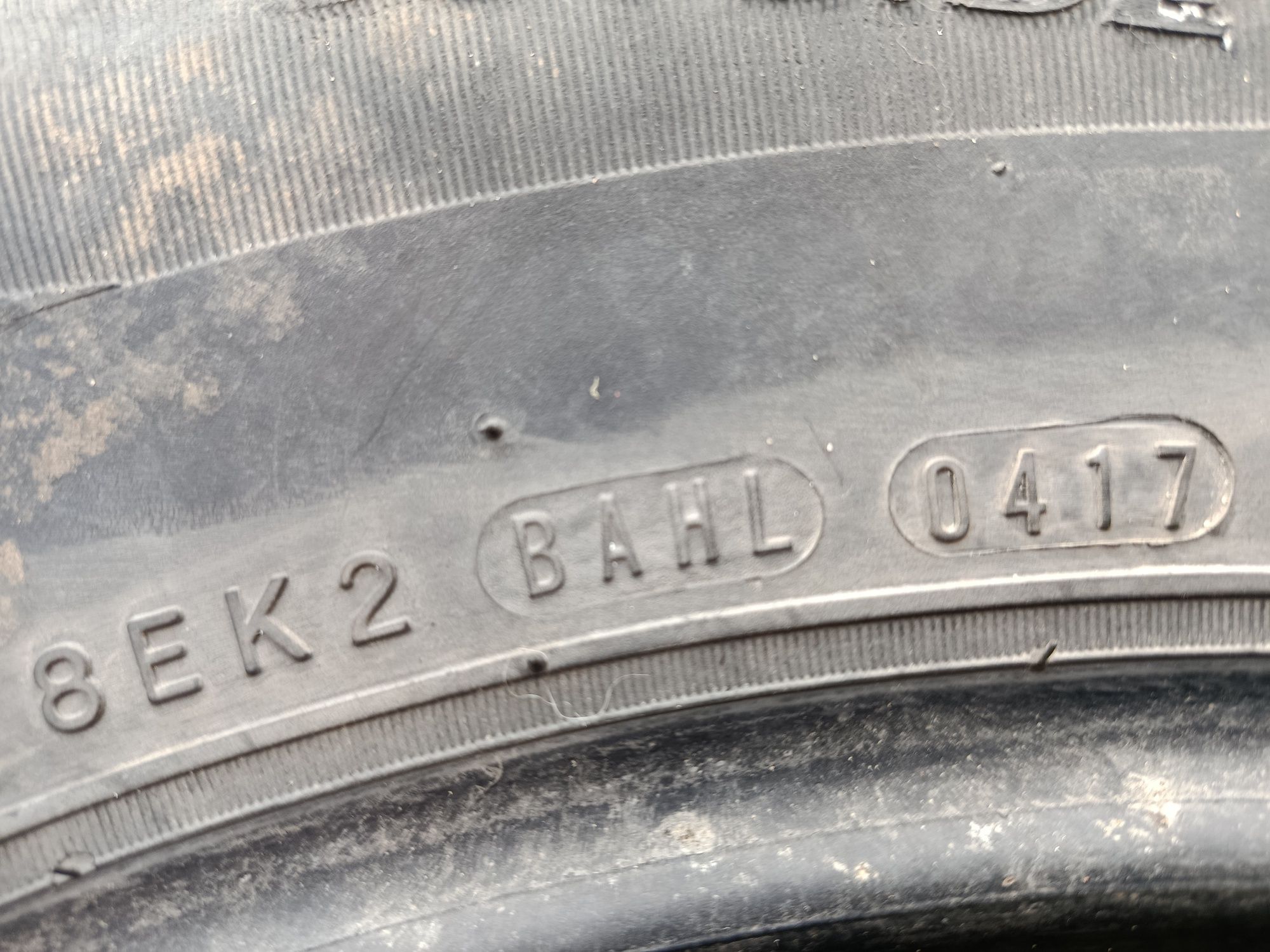 Резину 215/65  R16