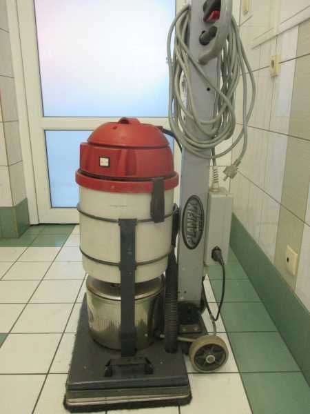 Szlifierka cykliniarka z odsysaniem Kunzle & Tasin Planfix Pro 55