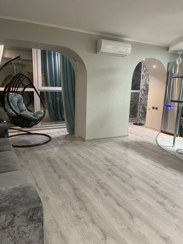 VIP 95 квартал. Большая студия. 6м панорамного вида на город