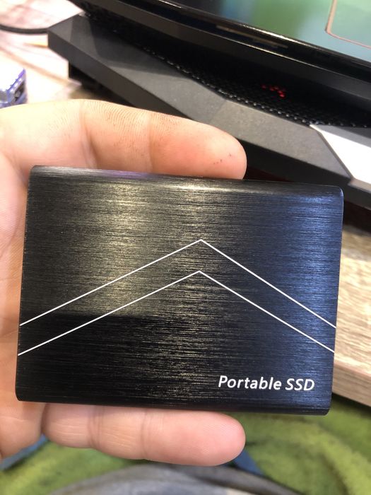 Ssd Внешний карман 2тб все работает