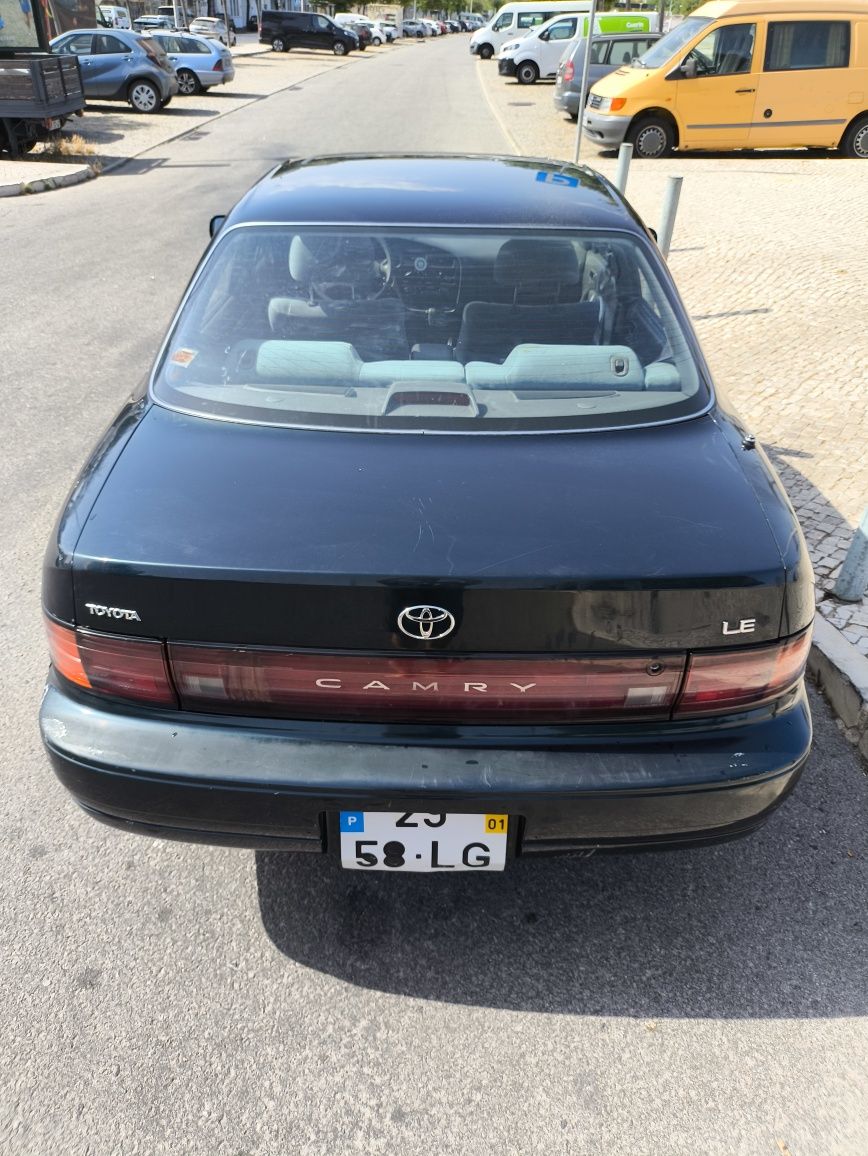 Toyota Camry automático 2.2 Gasolina