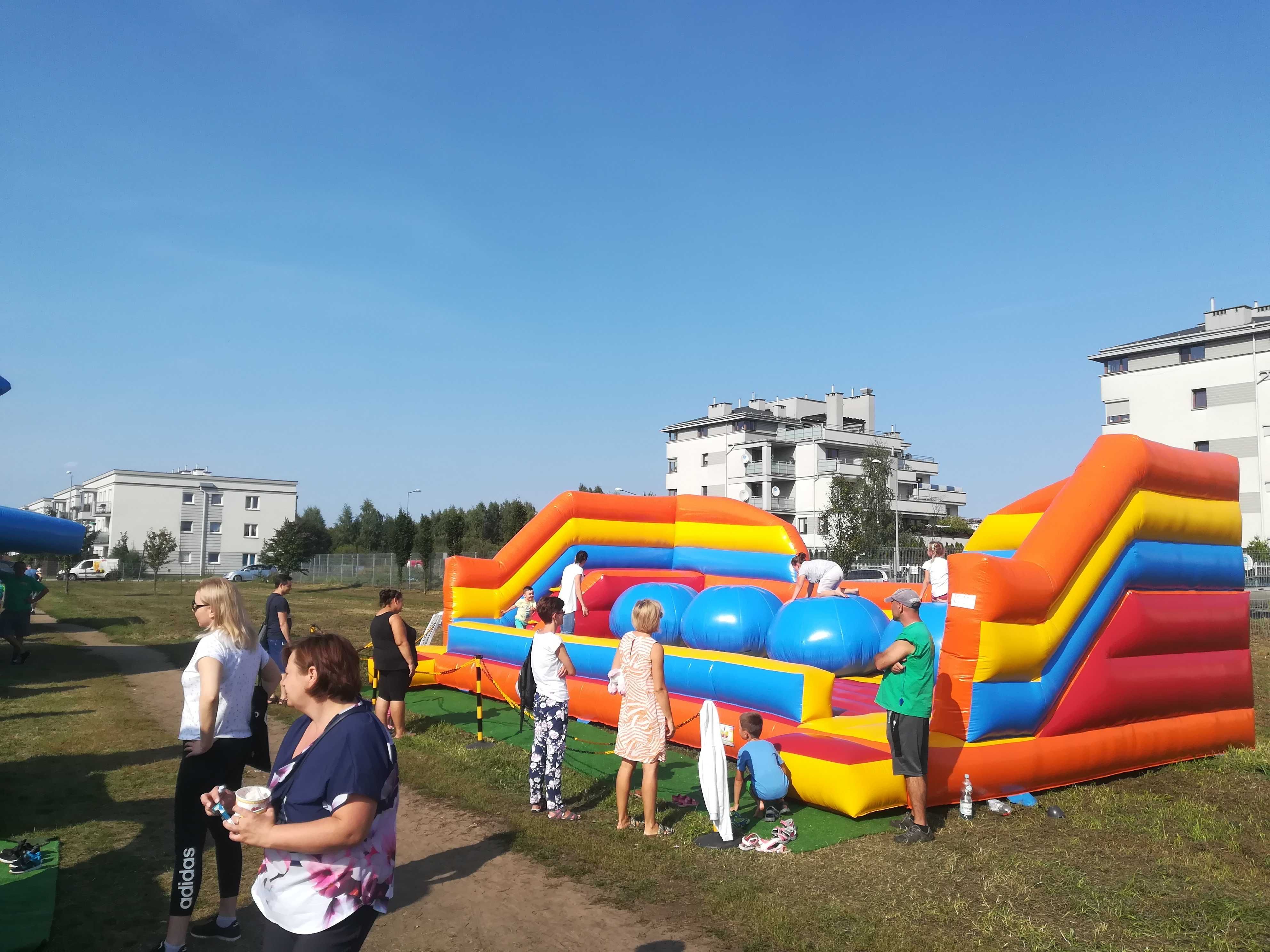 Zjeżdżalnie dmuchane dmuchańce zamki warnik pawilon jacuzzi wynajem