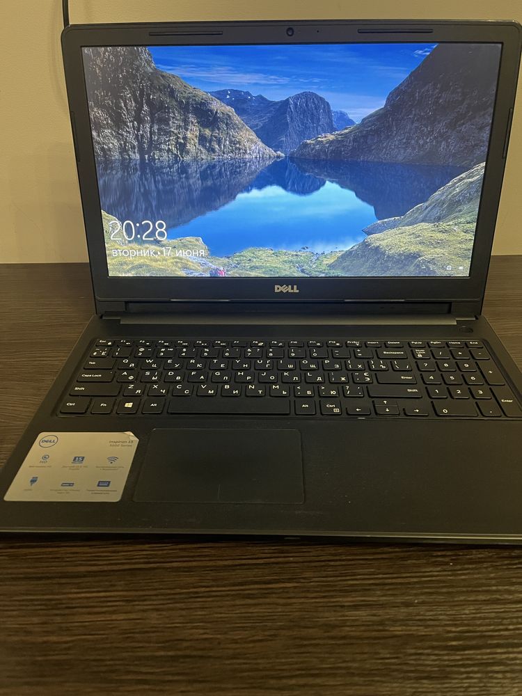 Dell Inspirion 15 5100 i3 6006 / ОЗУ DDR 4 12gb / SSD 500Gb