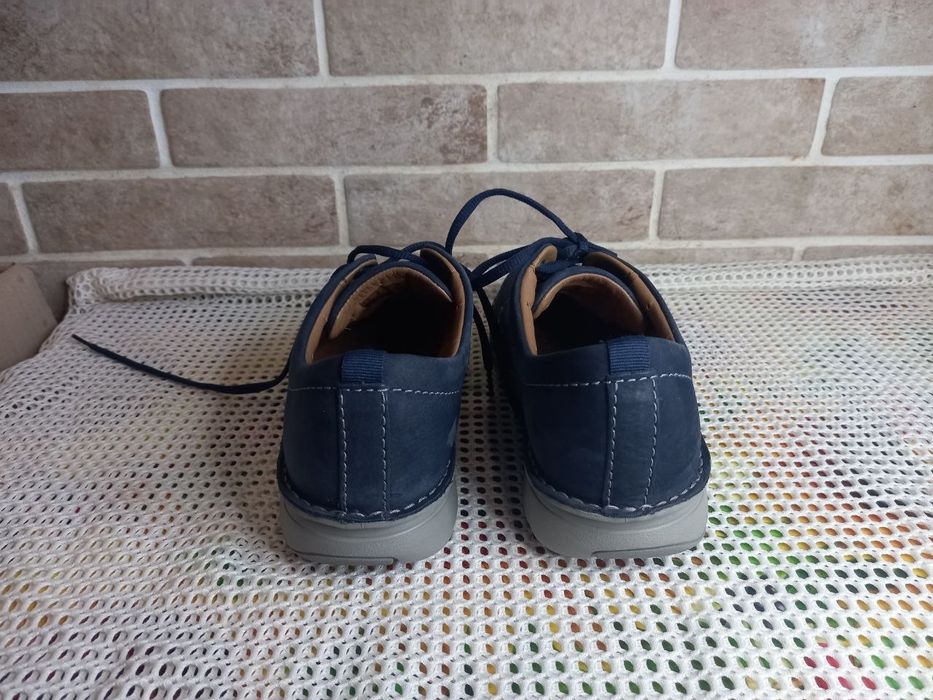 Кожанные кроссовки спортивные туфли  Clarks 41р