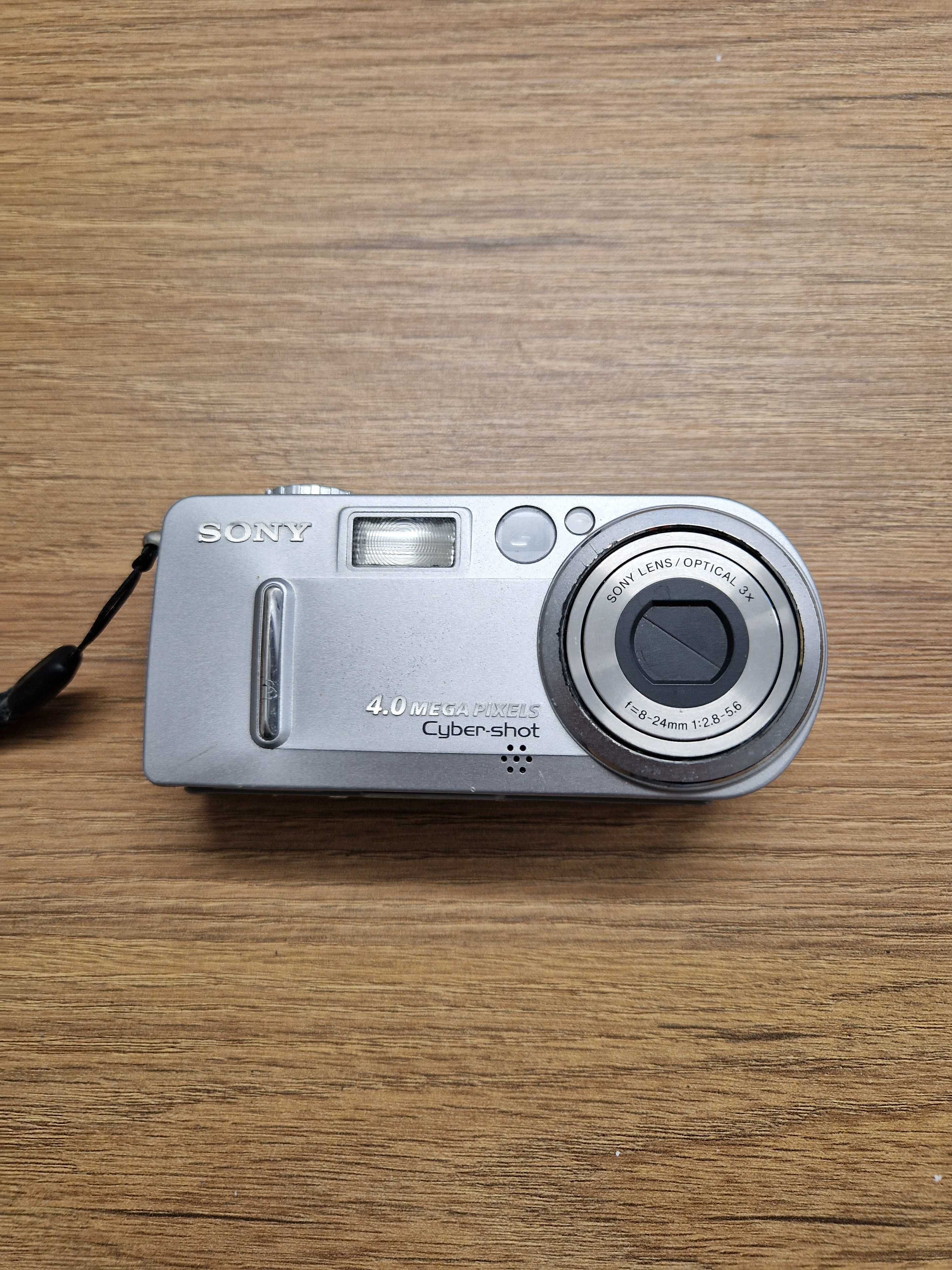 Aparat Sony DSC P9