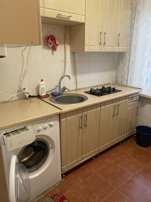 Однокімнатна біля Дендропарку