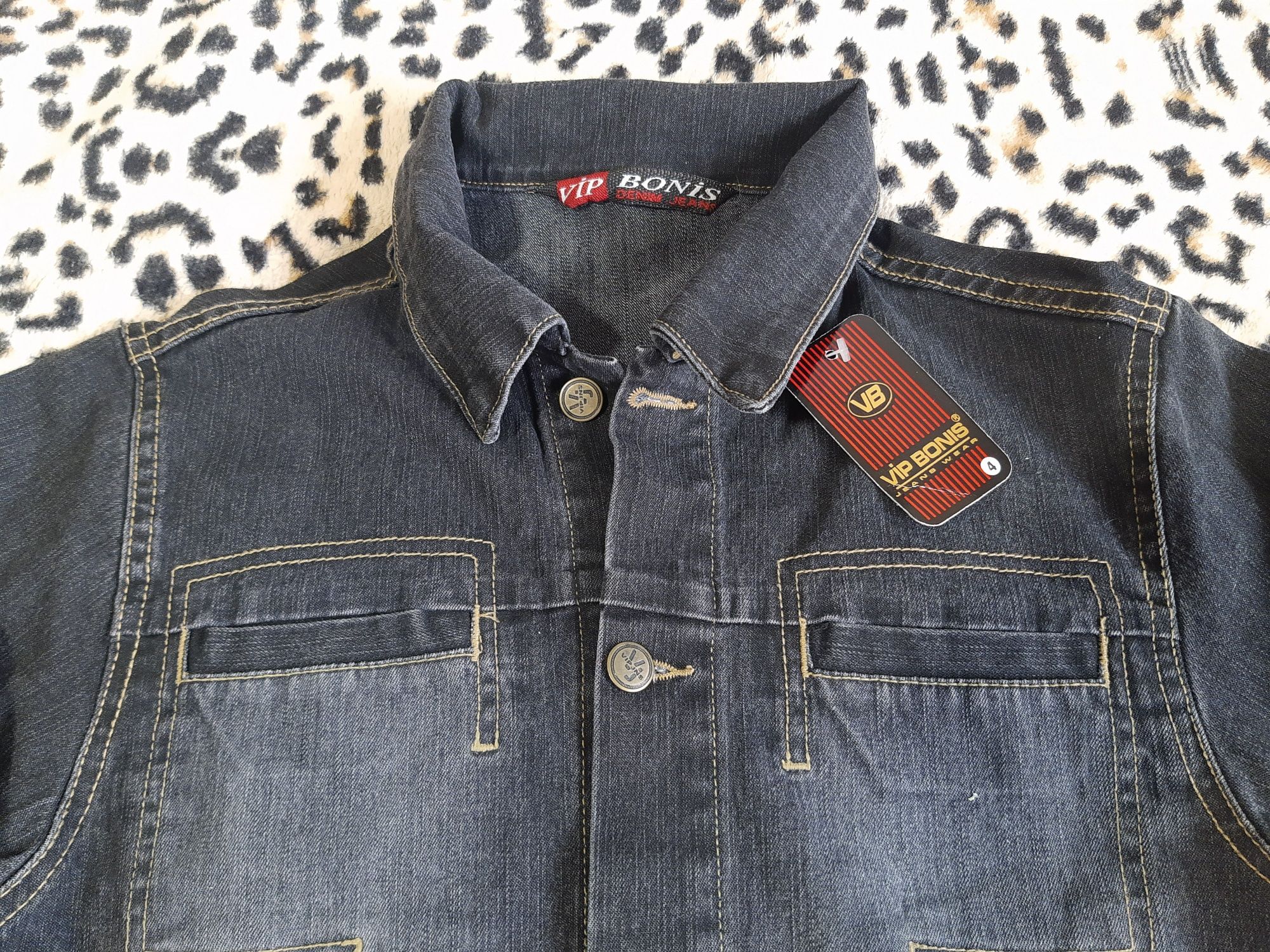 Нова джинсова куртка 11-12 років