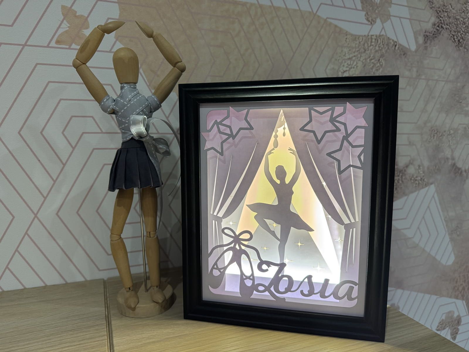 Ramka 3D LED Shadow Box Baletnica