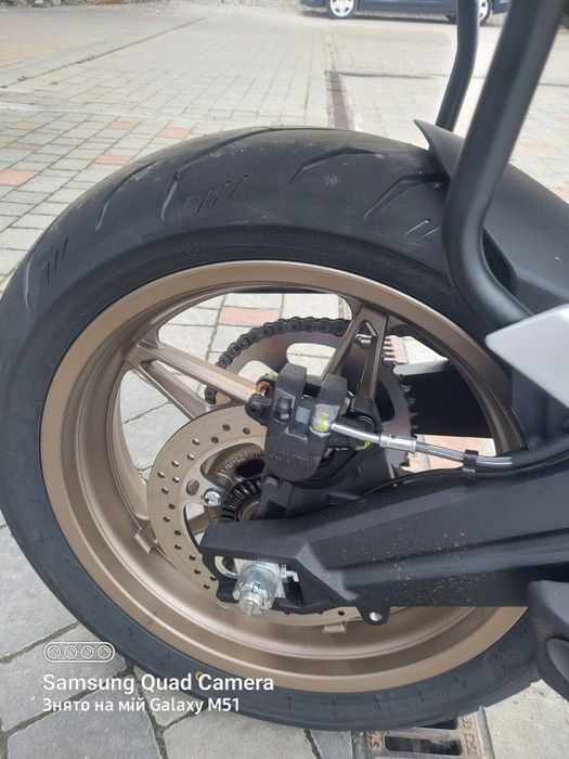 Мотоцикл Cfmoto 700MT.