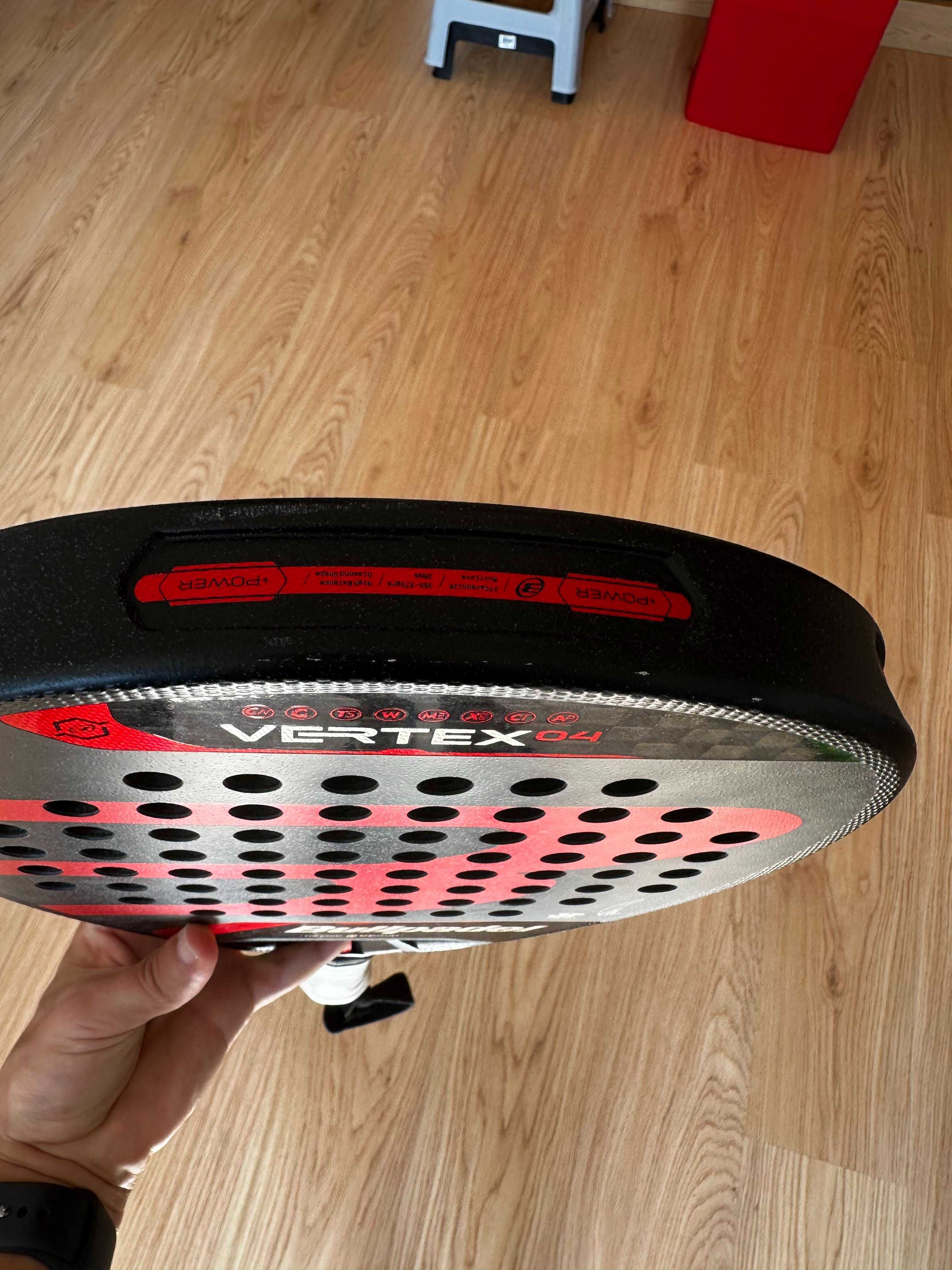 Bullpadel Vertex 04 2024