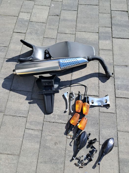 Honda hornet tlumnik wydech lampa migacze lusterka nóżki stopka siedze