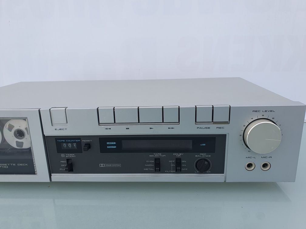 AKAI CS-F110  Magnetofon kasetowy vintage