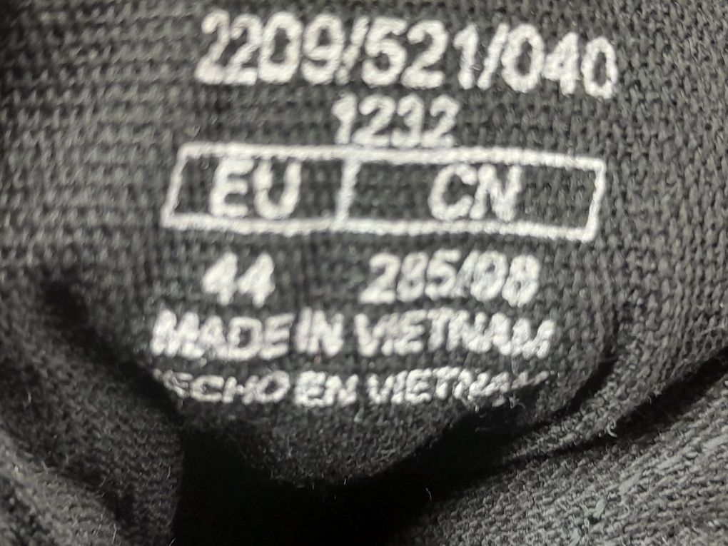Кросівки,мокасини оригінал Zara 44 розмір.