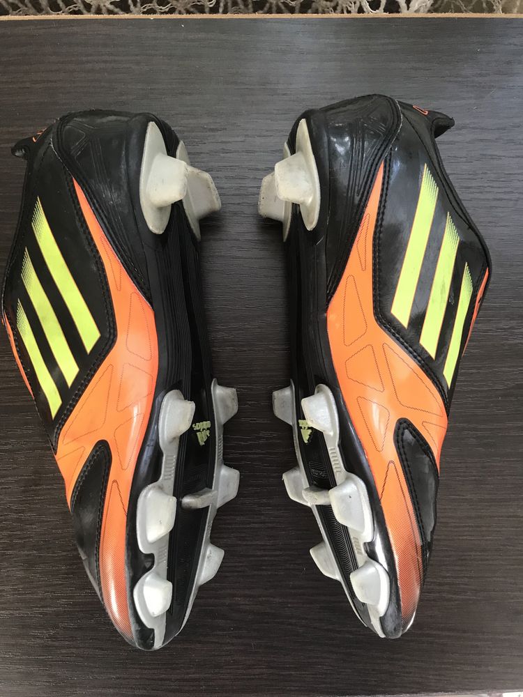 Бутсы Adidas F10