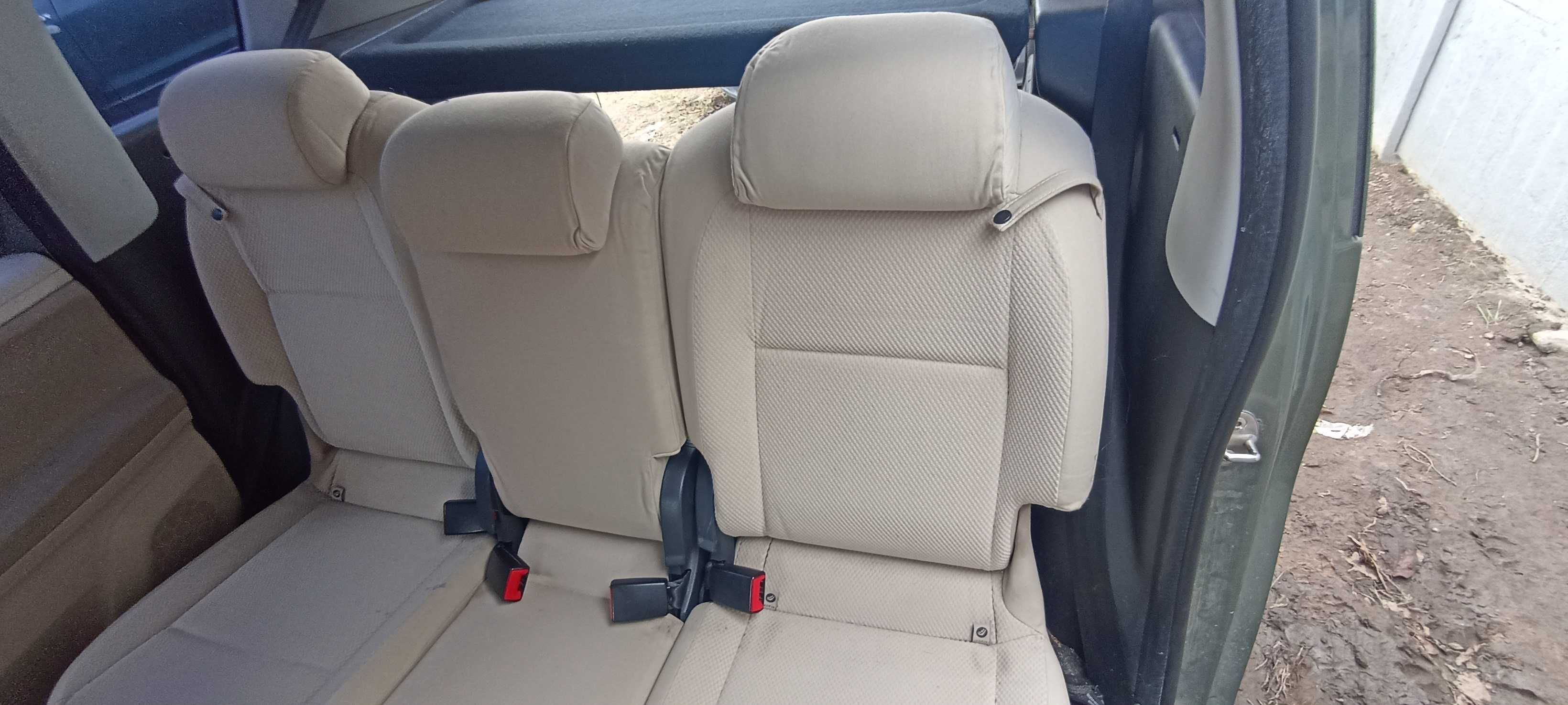fotel tył fotele kanapa skoda roomster