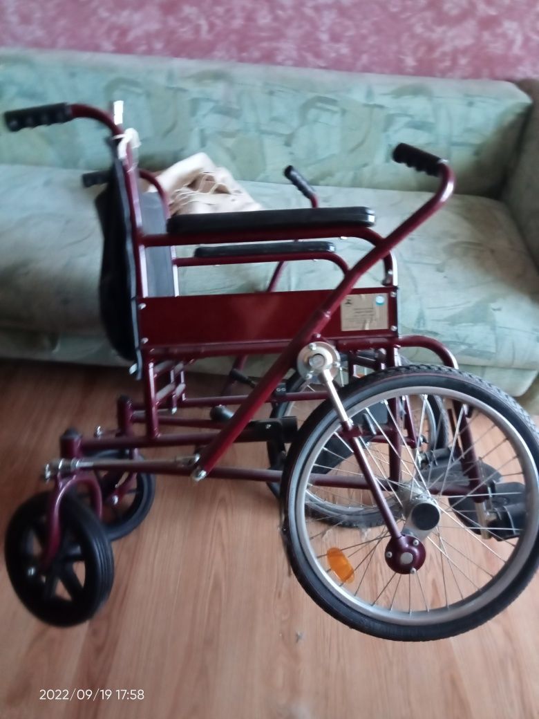 Продам інвалідні візки